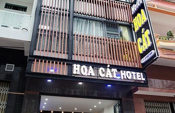 hoa-cat-hotel.jpg