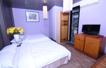 geminai-hotel-cafe.jpg