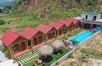 phong-nha-hillside-view-bungalow.jpg