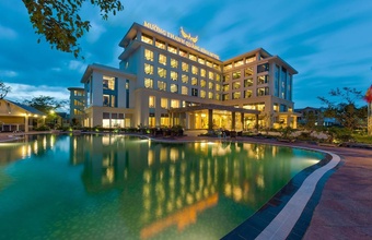 muong-thanh-holiday-quang-binh-hotel.jpg
