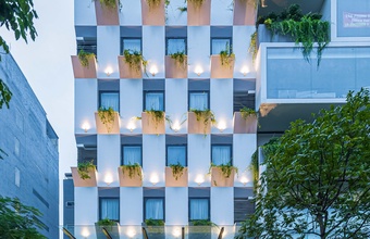 nature-hotel.jpg