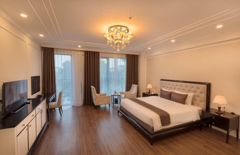 adonis-hanoi-hotel.jpg