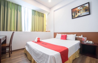 reddoorz-plus-near-van-mieu-quoc-tu-giam-vmq-hotel.jpg