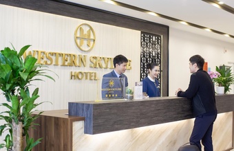 western-skyline-hotel.jpg