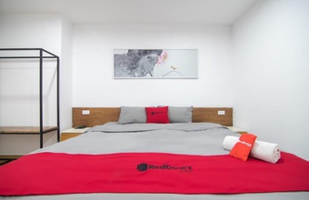 reddoorz-hostel-near-st-josephs-cathedral-upstair-hostel.jpg