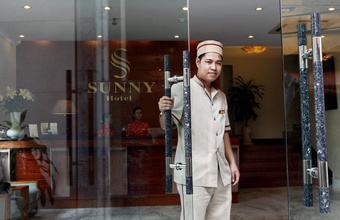 sunny-hotel-1.jpg