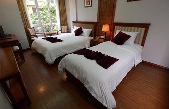 golden-legend-hotel.jpg
