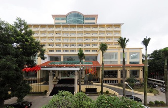 quang-ba-trade-union-hotel.jpg