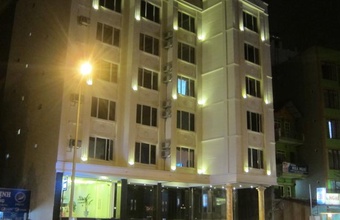 dragon-airport-hotel.jpg