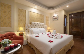 aquamarine-hotel-travel.jpg