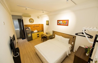 elegant-studio-yet-kieu.jpg