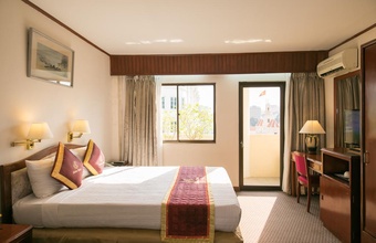 asian-hotel.jpg