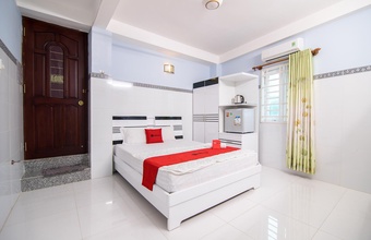 reddoorz-plus-near-ben-thanh-market-tyna-hotel.jpg