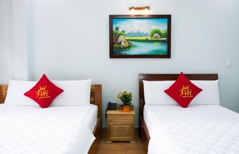 hong-ha-hotel-saigon.jpg