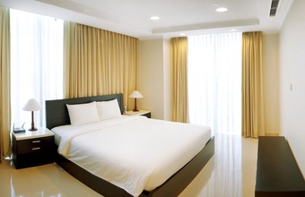 mayfair-suites-wmc-tower.jpg