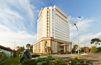 tan-son-nhat-saigon-hotel.jpg