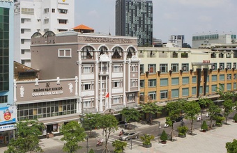 royal-hotel-saigon.jpg