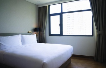 oakwood-residence-saigon.jpg