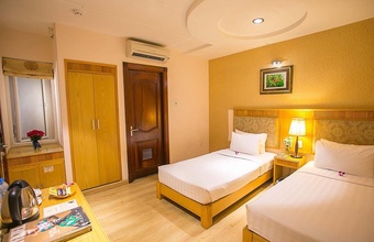 blue-diamond-hotel.jpg