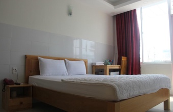 sai-gon-river-hotel.jpg