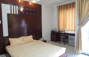 alupoint-hotel.jpg