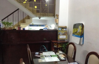 long-hostel.jpg