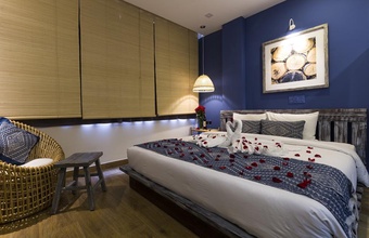 urban-lodge-hotel-hostel.jpg