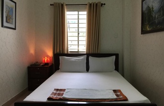 hong-vinh-hotel.jpg