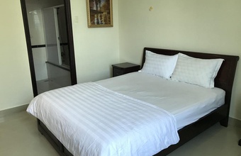roxana-hotel.jpg