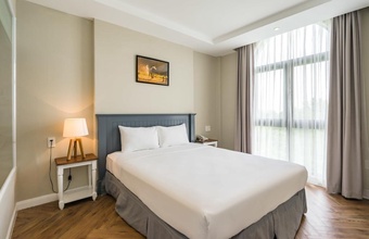 parklane-hotel-saigon-south.jpg