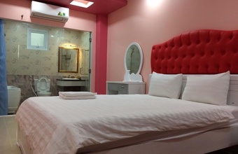 sweet-hotel.jpg