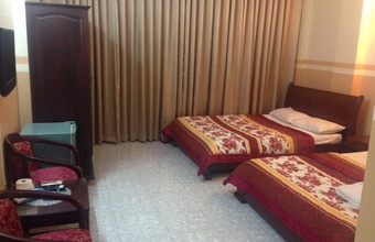 hong-cuc-hotel.jpg