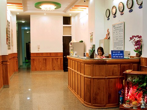 itx1412649079_khach-san-queen-nha-trang.png