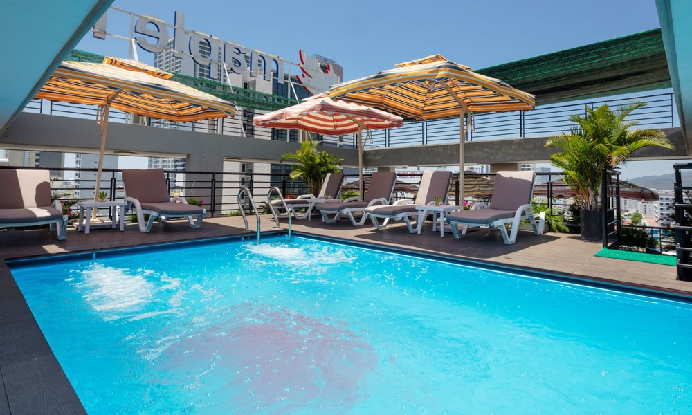 maple_leaf_nha_trang_hotel_and_apartment.png