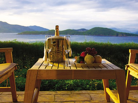 coj1394693726_merperle-hon-tam-resort-nha-trang.png