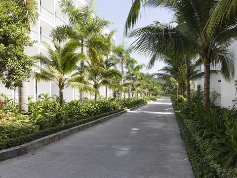 giq1521454407_diamond_bay_condotel_resort_nha_trang.png
