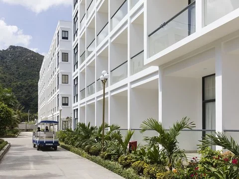hjk1521454410_diamond_bay_condotel_resort_nha_trang.png