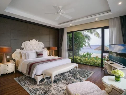 1jc1540652021_vinpearl_resort_spa_nha_trang_bay.png
