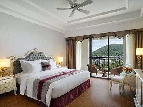 uup1540971045_vinpearl_discovery_1_nha_trang.png