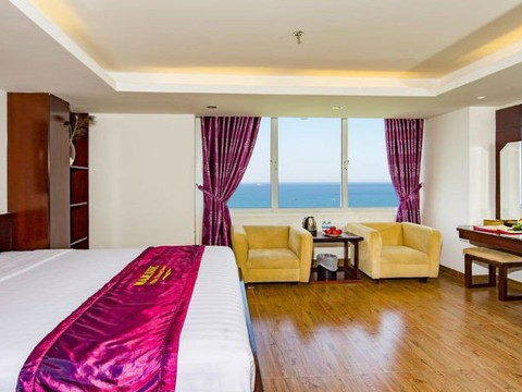 5kq1491281051_khach_san_majestic_nha_trang.png