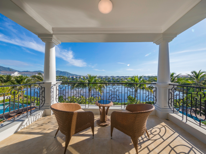 vinpearl-resort-spa-long-beach-nha-trang-2.jpg