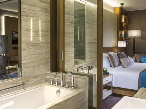 jvr1396005575_khach-san-intercontinental-nha-trang.png