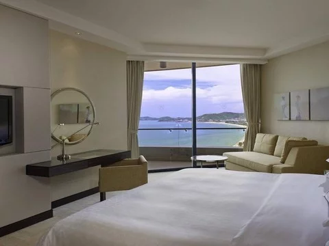 media/roomtypes/010220115838/gallery/2ju1541582795_khach_san_sheraton_nha_trang.png