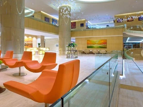 media/roomtypes/010220120012/gallery/yjz1541582827_khach_san_sheraton_nha_trang.png