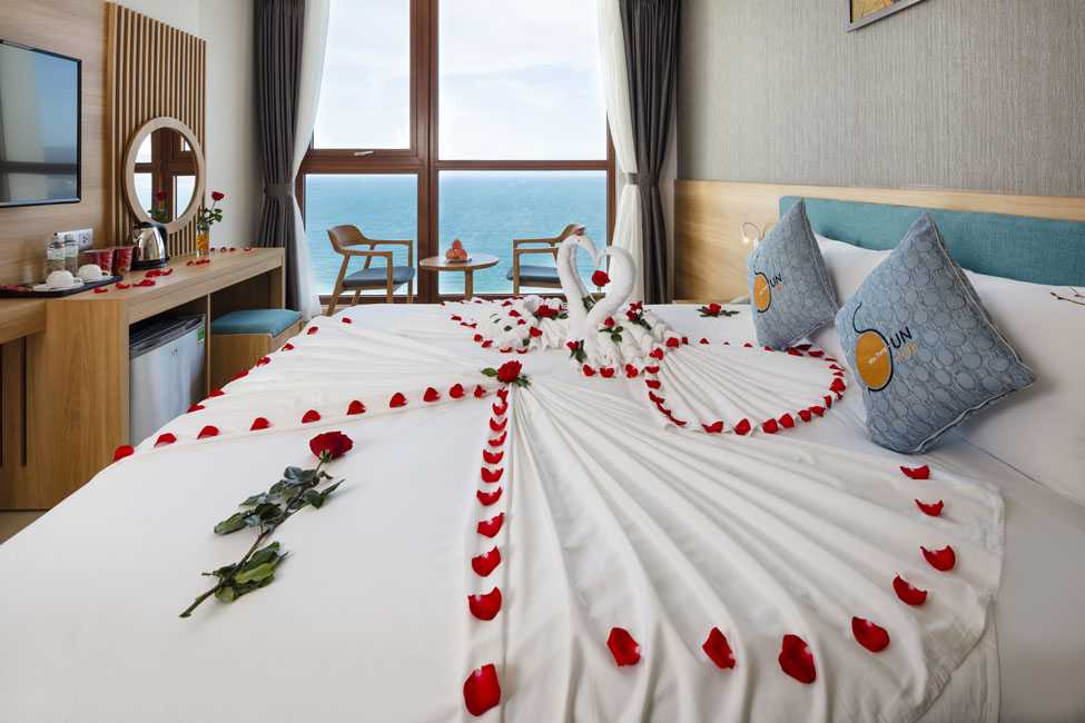 media/roomtypes/010323113559/gallery/khach-san-sunkiss-nha-trang-7-premier-4.jpg