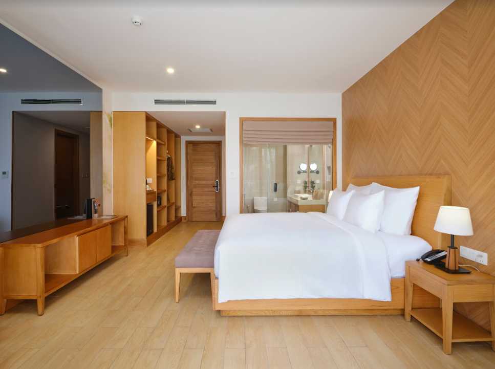 media/roomtypes/020323051236/gallery/selectum-noa-resort-cam-ranh-5-noa-ocean-1.jpg