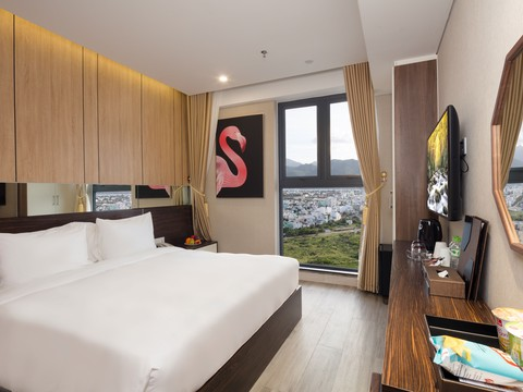 media/roomtypes/030220101913/gallery/emarald-bay-hotel-spa-nha-trang-11.png