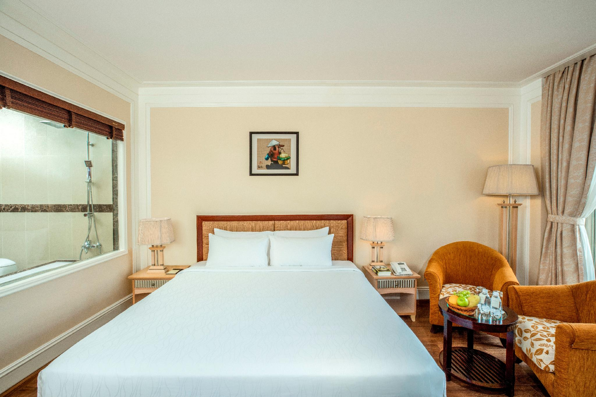 media/roomtypes/030220120356/gallery/sunrise-nha-trang-resort-15.png