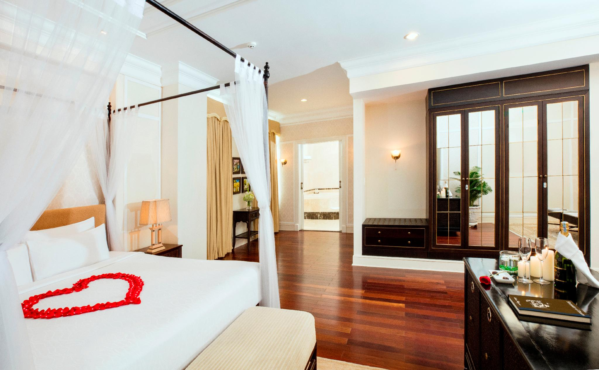 media/roomtypes/030220120913/gallery/sunrise-nha-trang-resort-3.png