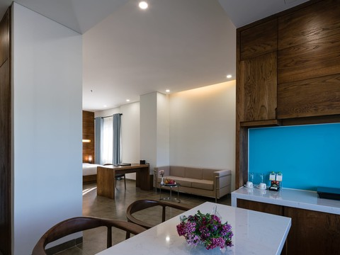 media/roomtypes/050220091841/gallery/khach-san-joy-trip-nha-trang-35.png